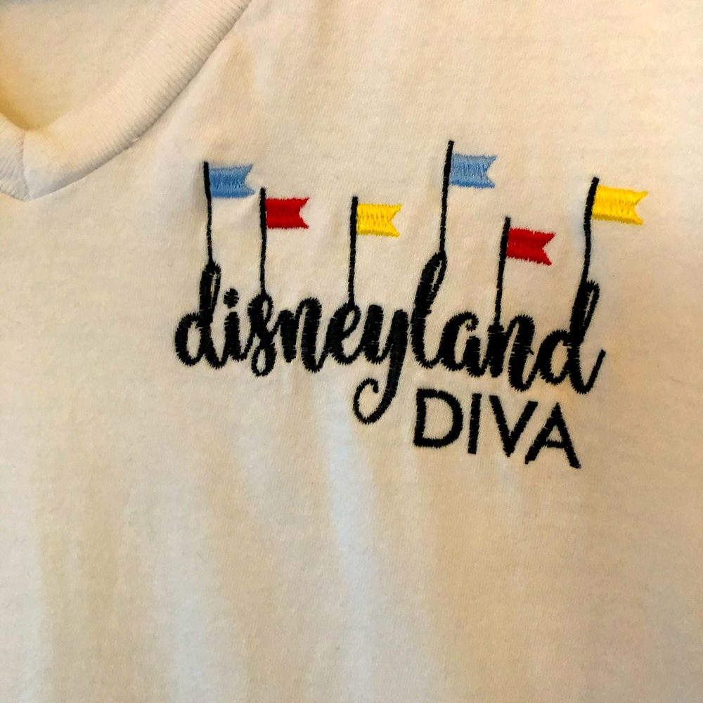 Disneyland Diva White V-Neck Shirt Medium